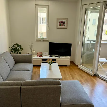 With Parking Space - 13871 Apartamento
