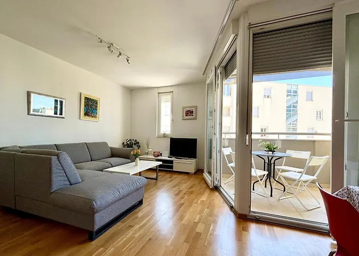 With Parking Space - 13871 * Makarska